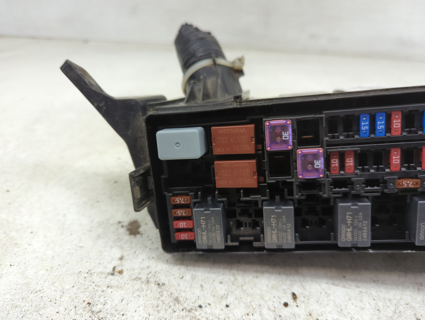2016-2018 Honda Hr-V Fusebox Fuse Box Panel Relay Module Fits Fits 2016 2017 2018 OEM Used Auto Parts - Oemusedautoparts1.co