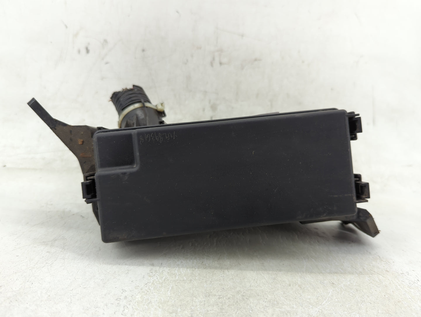 2016-2018 Honda Hr-V Fusebox Fuse Box Panel Relay Module Fits Fits 2016 2017 2018 OEM Used Auto Parts - Oemusedautoparts1.co