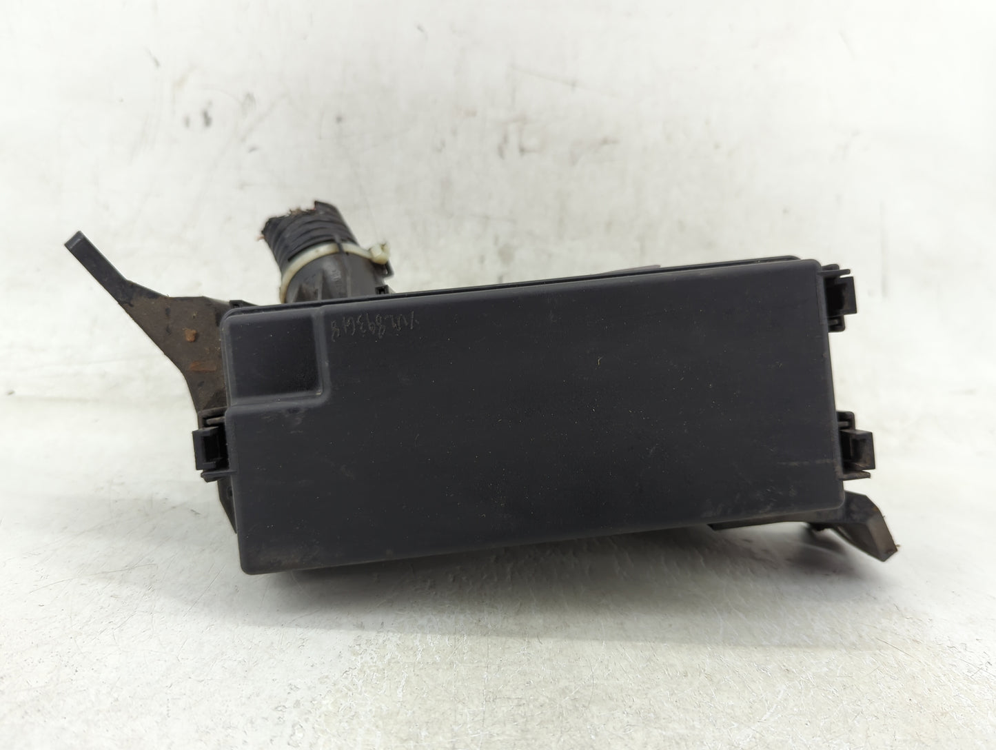 2016-2018 Honda Hr-V Fusebox Fuse Box Panel Relay Module Fits Fits 2016 2017 2018 OEM Used Auto Parts - Oemusedautoparts1.co