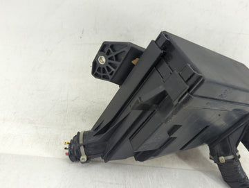 2016-2018 Honda Hr-V Fusebox Fuse Box Panel Relay Module P/N:32120-T7S-A11 Fits Fits 2016 2017 2018 OEM Used Auto Parts
