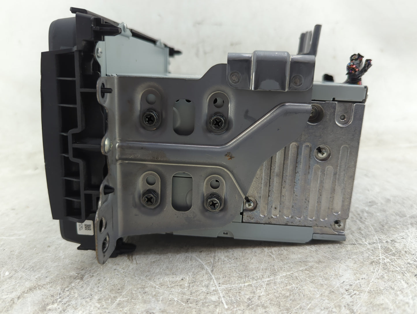 2016 Honda Hr-V Radio AM FM Cd Player Receiver Replacement P/N:39100-T7W-A013-M1 CVH-7738, AJDK082 Fits OEM Used Auto Parts 