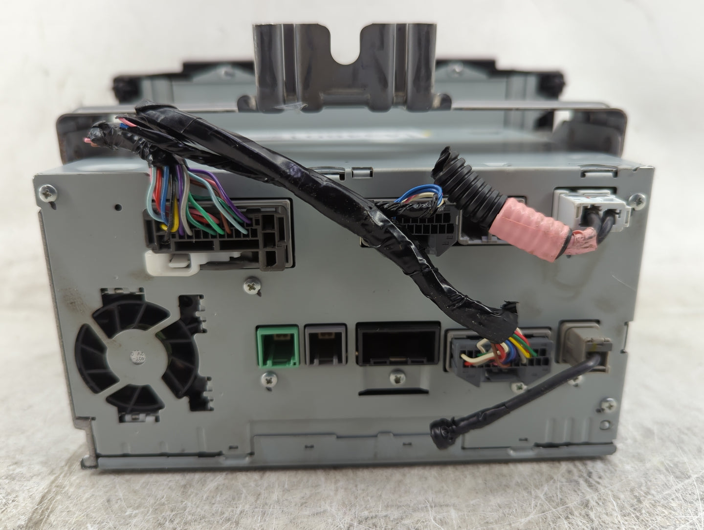2016 Honda Hr-V Radio AM FM Cd Player Receiver Replacement P/N:39100-T7W-A013-M1 CVH-7738, AJDK082 Fits OEM Used Auto Parts 