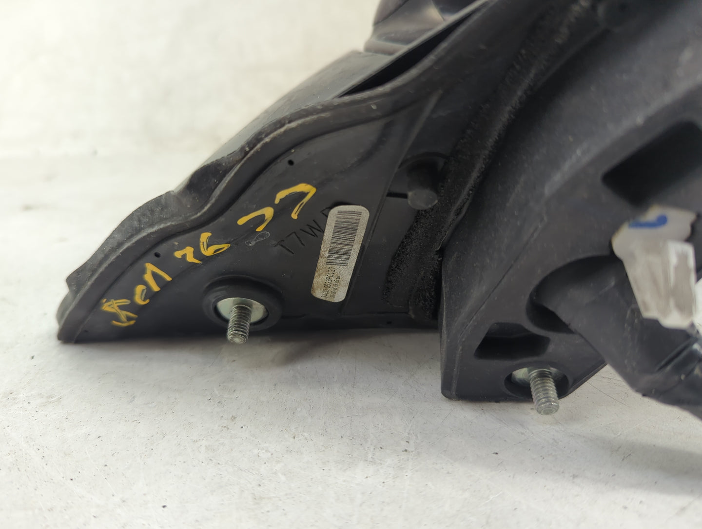 2016 Honda Hr-V Passenger Side View Mirror - Right Door Mirror OEM Used - Oemusedautoparts1.com