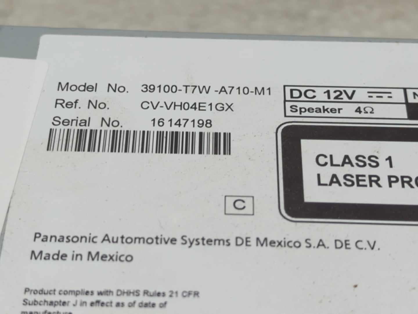 2016 Honda Hr-V Radio AM FM Cd Player Receiver Replacement P/N:39100-T7W-A710-M1 CV-VH04E1GX Fits OEM Used Auto Parts - Oemu