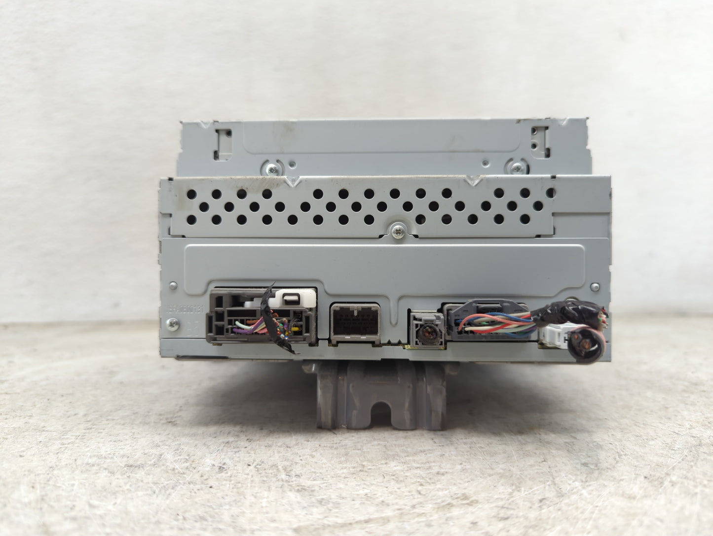 2016 Honda Hr-V Radio AM FM Cd Player Receiver Replacement P/N:39100-T7W-A710-M1 CV-VH04E1GX Fits OEM Used Auto Parts - Oemu