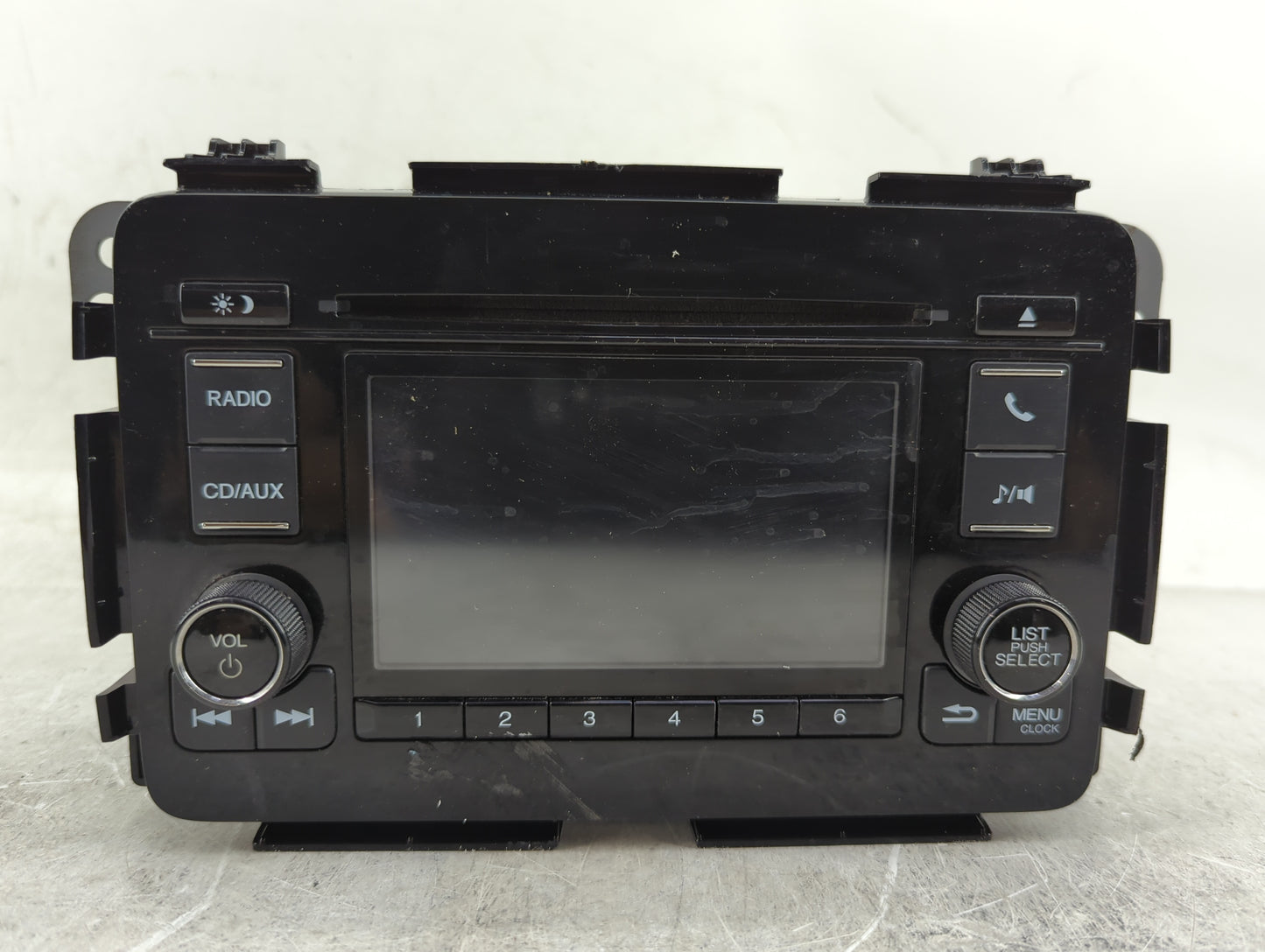 2016 Honda Hr-V Radio AM FM Cd Player Receiver Replacement P/N:39100-T7W-A710-M1 Fits OEM Used Auto Parts - Oemusedautoparts