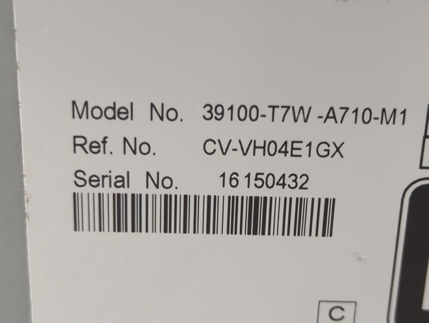 2016 Honda Hr-V Radio AM FM Cd Player Receiver Replacement P/N:39100-T7W-A710-M1 Fits OEM Used Auto Parts - Oemusedautoparts