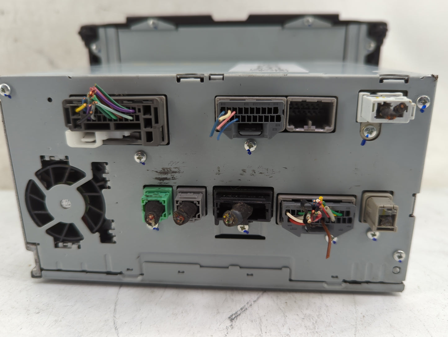 2016 Honda Hr-V Radio AM FM Cd Player Receiver Replacement P/N:39100-T7W-A013-M1 AJDK082, CVH-7738 Fits OEM Used Auto Parts 