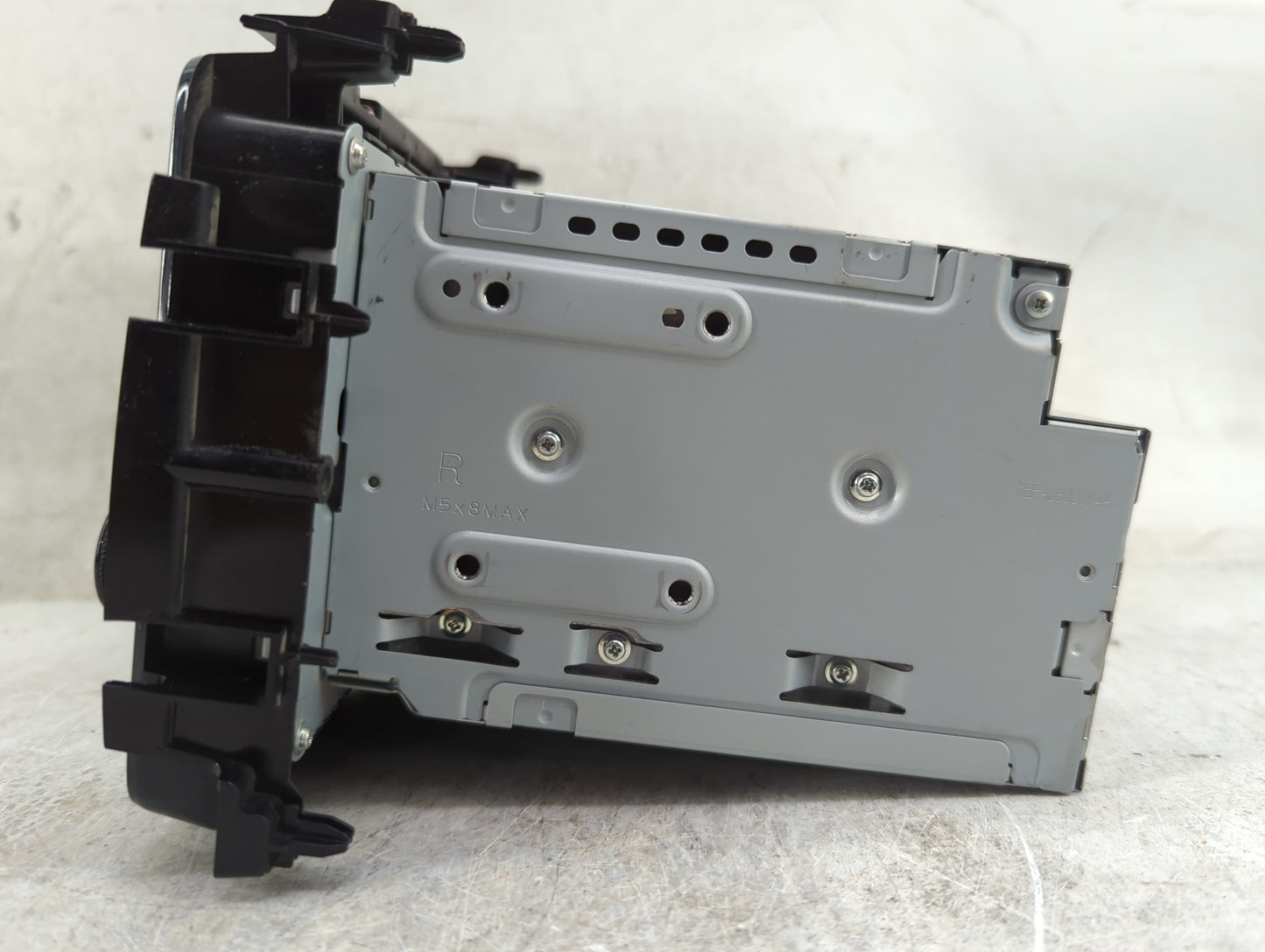 2016 Honda Hr-V Radio AM FM Cd Player Receiver Replacement P/N:39100-T7W-A710-M1 CV-VH04E1GX Fits OEM Used Auto Parts - Oemu