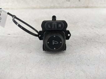 compare product 2016 Honda Hr-v Driver Left Door Mirror Power Switch M45