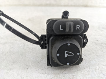 2016 Honda Hr-v Driver Left Door Mirror Power Switch M45
