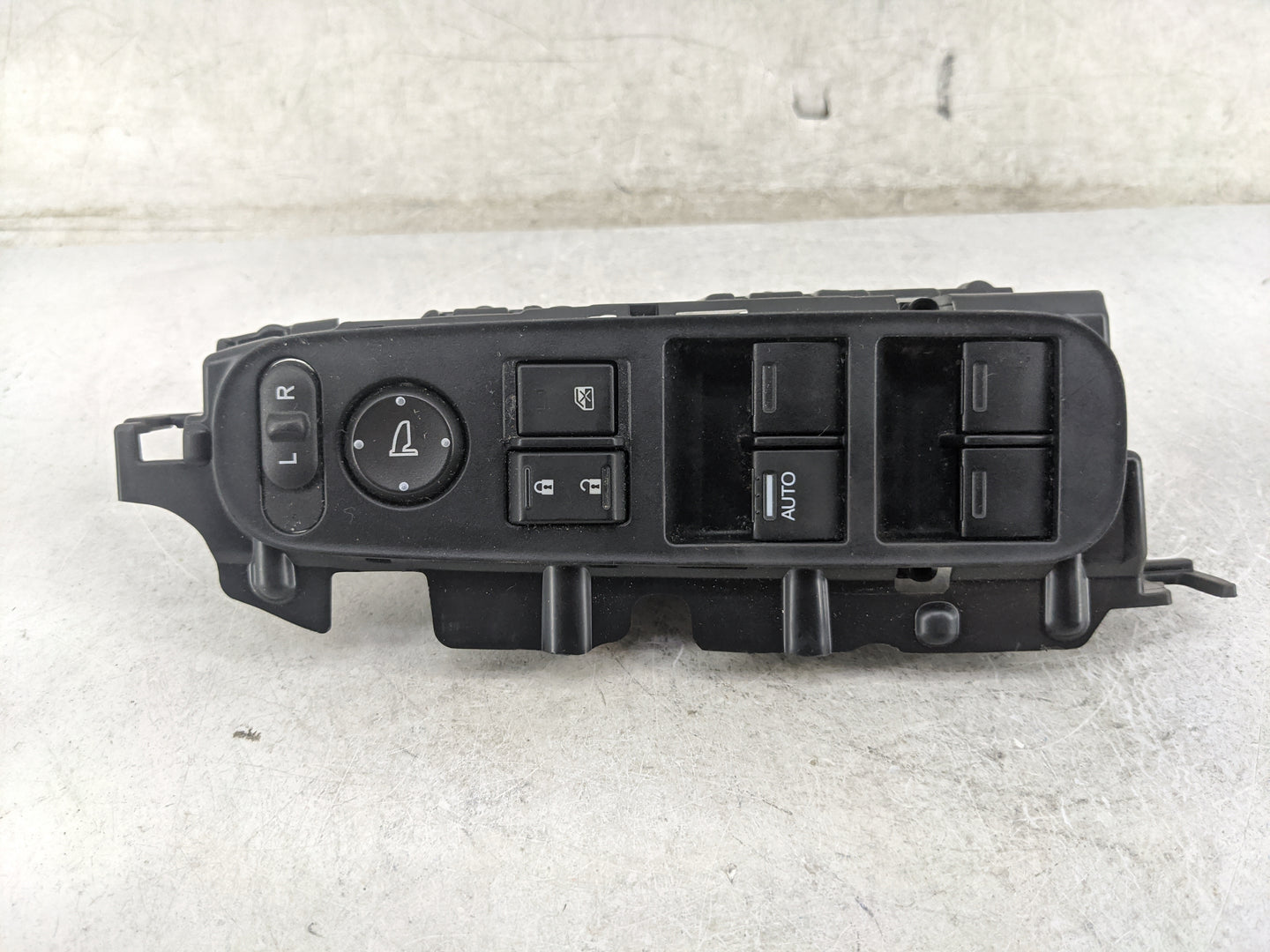 2016-2022 Honda Hr-V Master Power Window Switch Replacement Driver Side Left P/N:35750T7SA011M1 SANWD1855A Fits OEM Used Aut