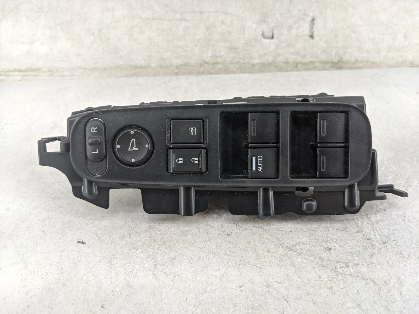 2016-2022 Honda Hr-V Master Power Window Switch Replacement Driver Side Left P/N:35750T7SA011M1 SANWD1855A Fits OEM Used Aut