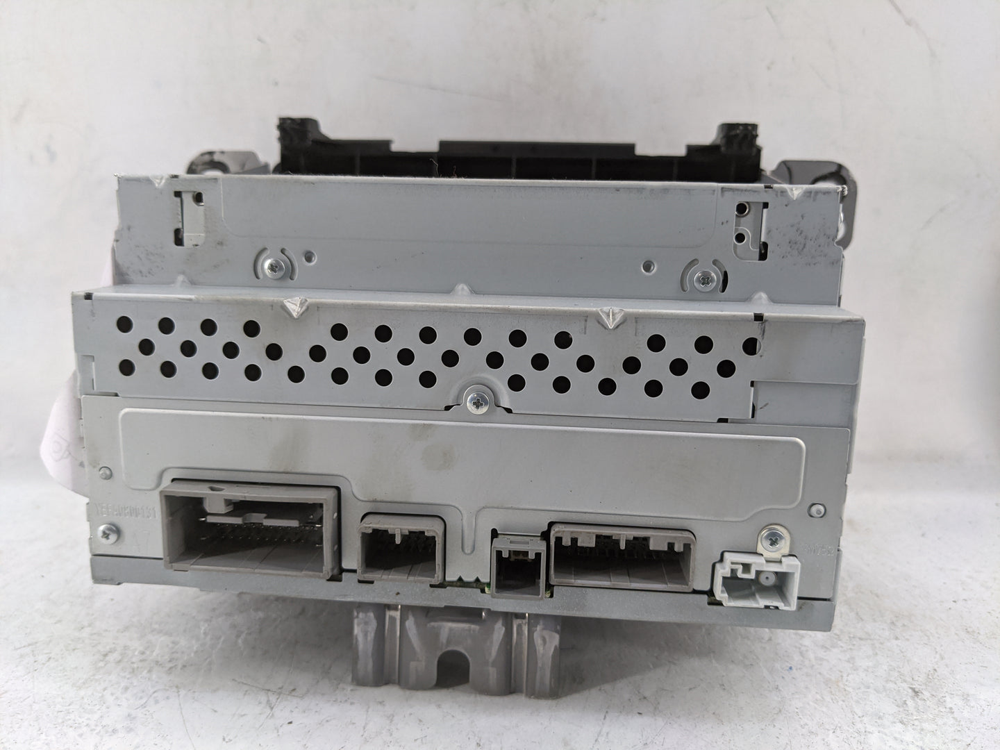 2016 Honda Hr-V Radio AM FM Cd Player Receiver Replacement P/N:39100-T7W-A710-M1 CV-VH04E1GX Fits OEM Used Auto Parts - Oemu
