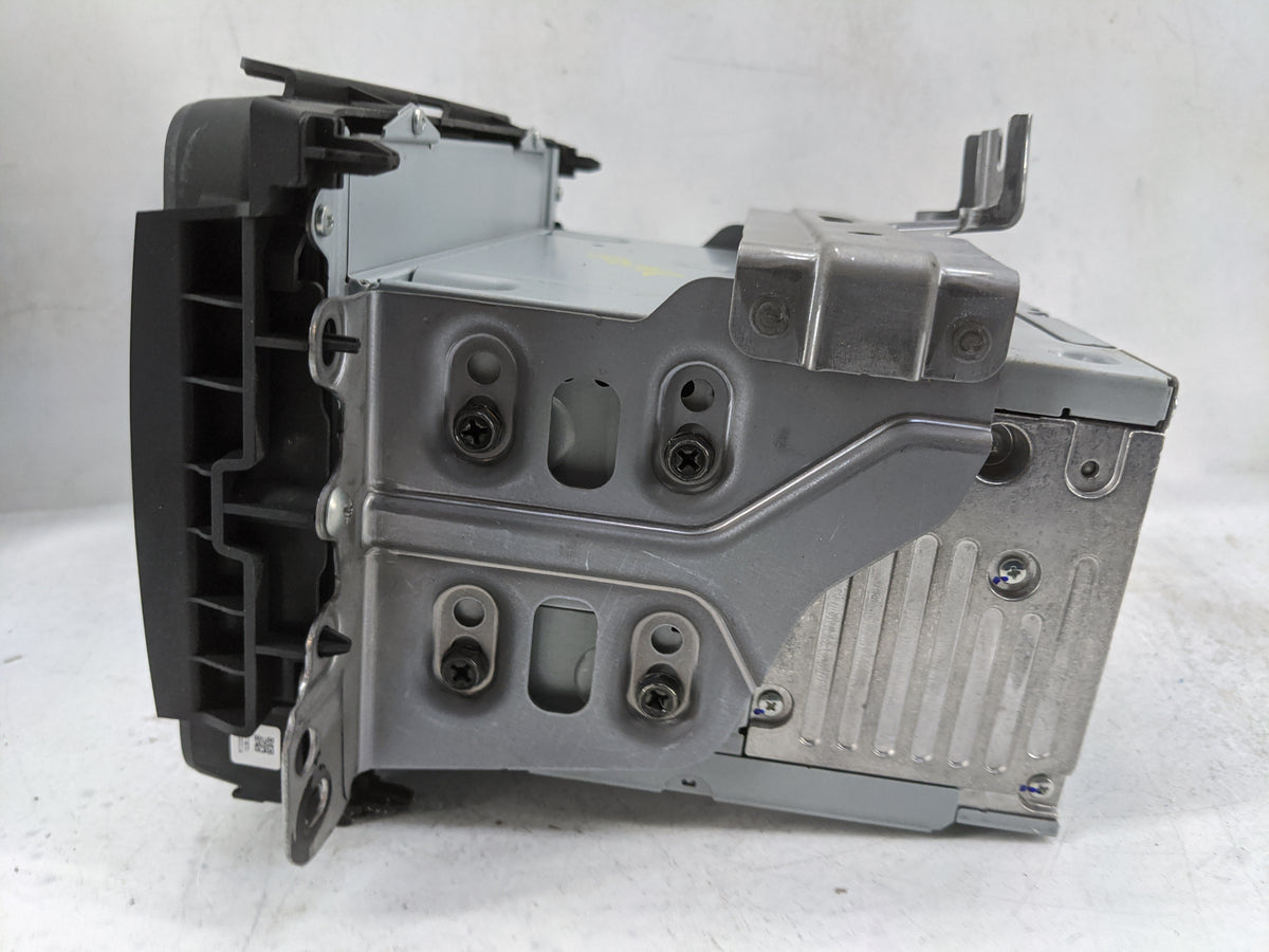 2016 Honda Hr-v Information Radio Display Screen 1477245 - Oemusedautoparts1.com