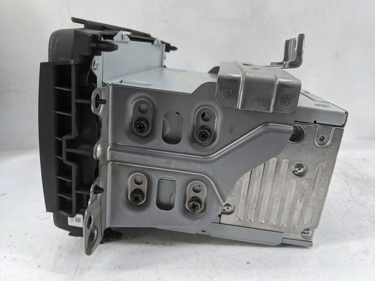 2016 Honda Hr-v Information Display Screen 1477245 - Oemusedautoparts1.com