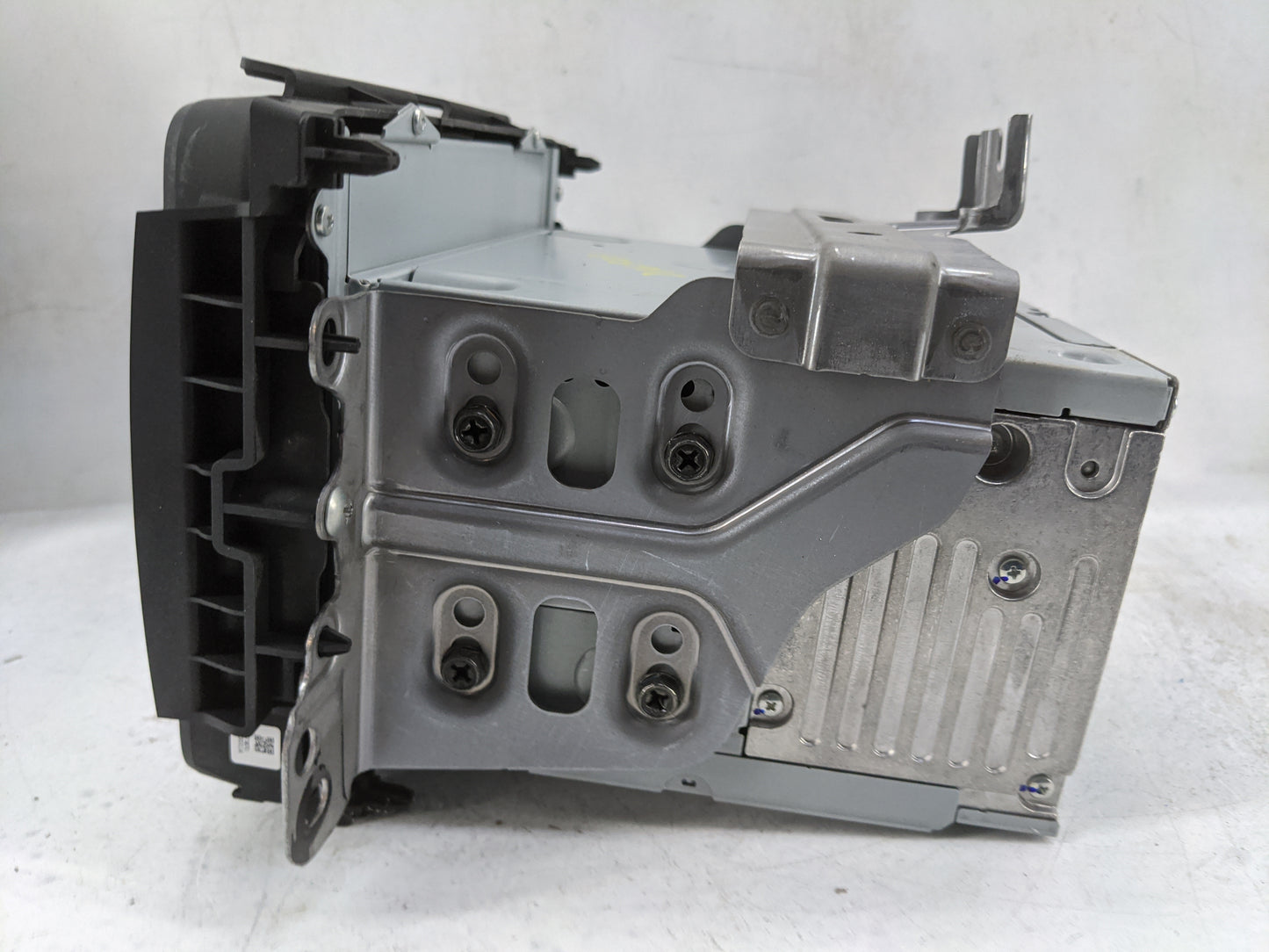 2016 Honda Hr-v Information Display Screen 1477245 - Oemusedautoparts1.com