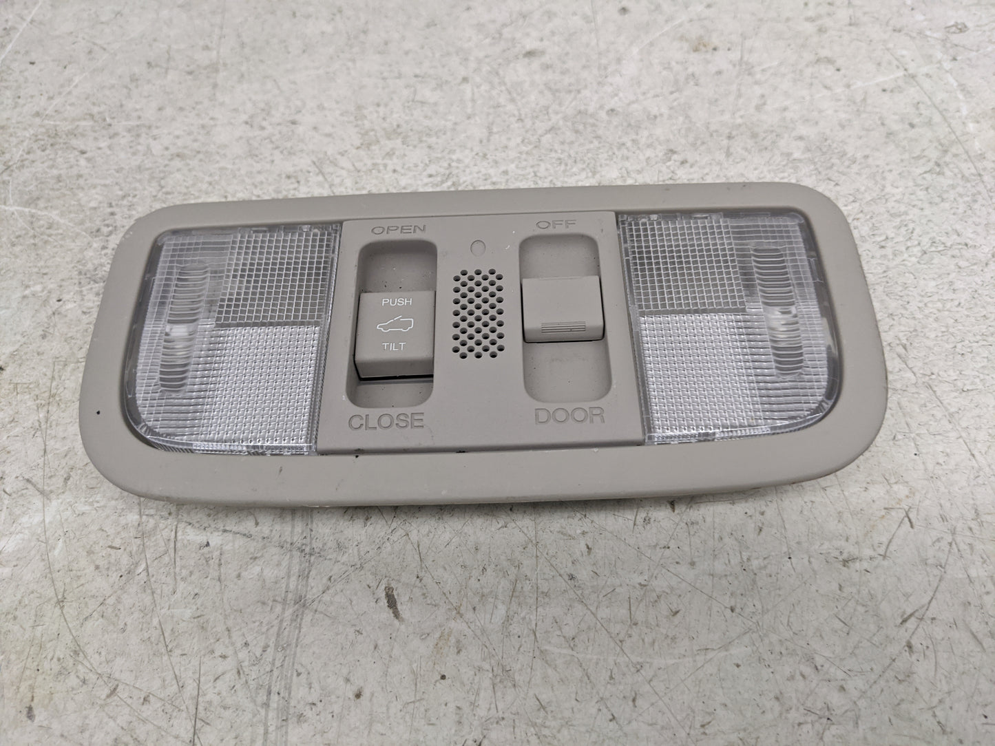 2016 Honda Hr-v Overhead Roof Console Tan - Oemusedautoparts1.com
