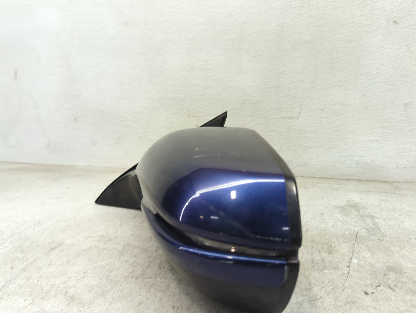 2016 Honda Hr-V Driver Side View Mirror - Left Door Mirror OEM Used - Oemusedautoparts1.com