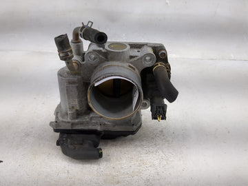 2016-2022 Honda Hr-V Throttle Body P/N:GMF3B M160606 Fits Fits 2012 2013 2014 2015 2016 2017 2018 2019 2020 2021 2022 OEM Us