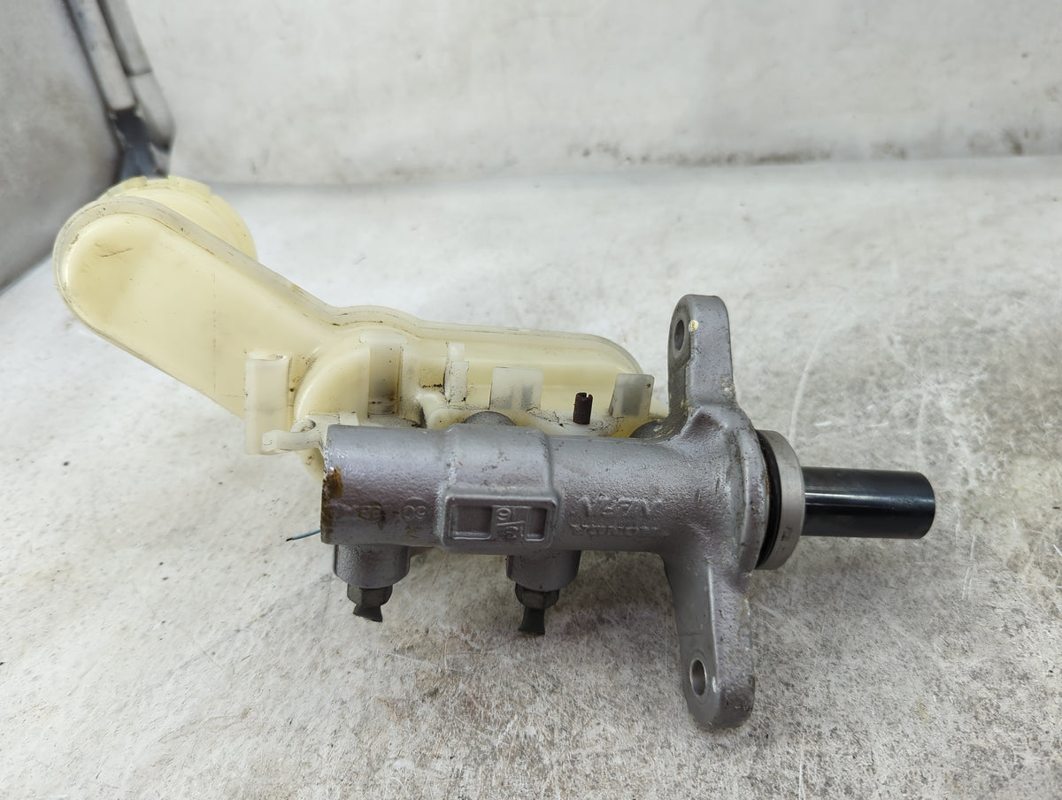 2016 Honda Hr-v Brake Master Cylinder - Oemusedautoparts1.com