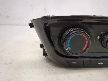 2016 Honda Hr-V Climate Control Module Temperature AC/Heater Replacement Fits OEM Used Auto Parts