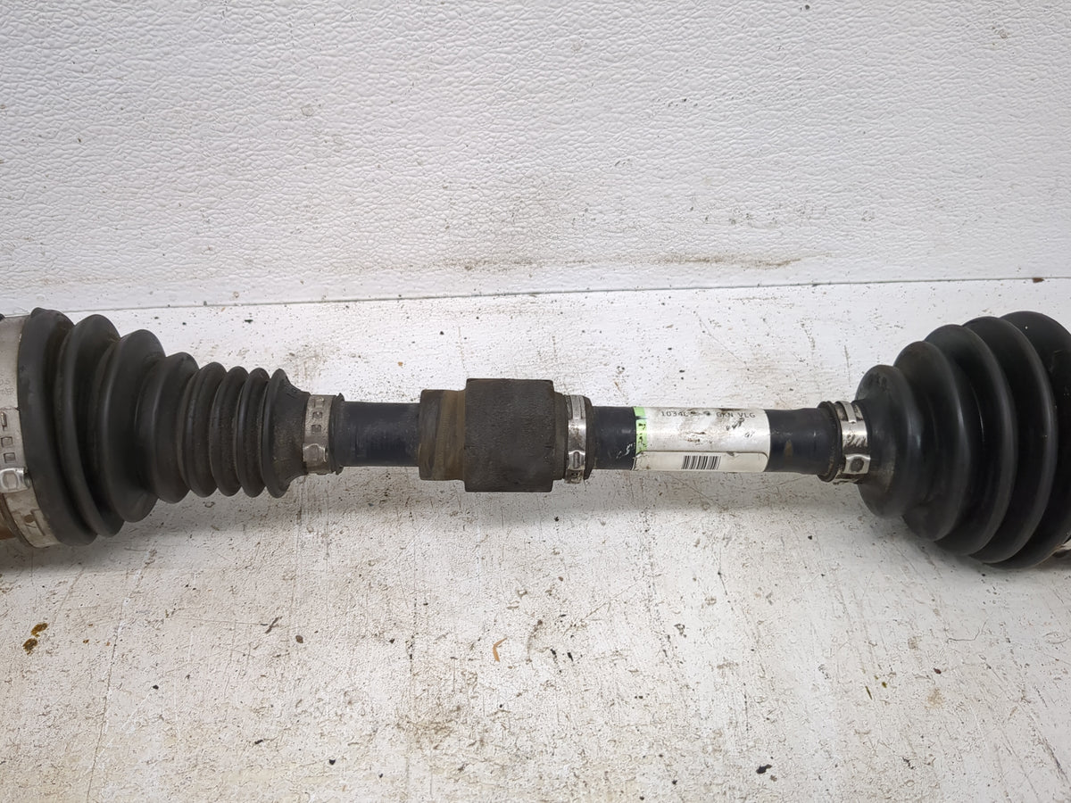 2016-2022 Honda Hr-v Axle Shaft Front Passenger Cv C/v 1518829 - Oemusedautoparts1.com