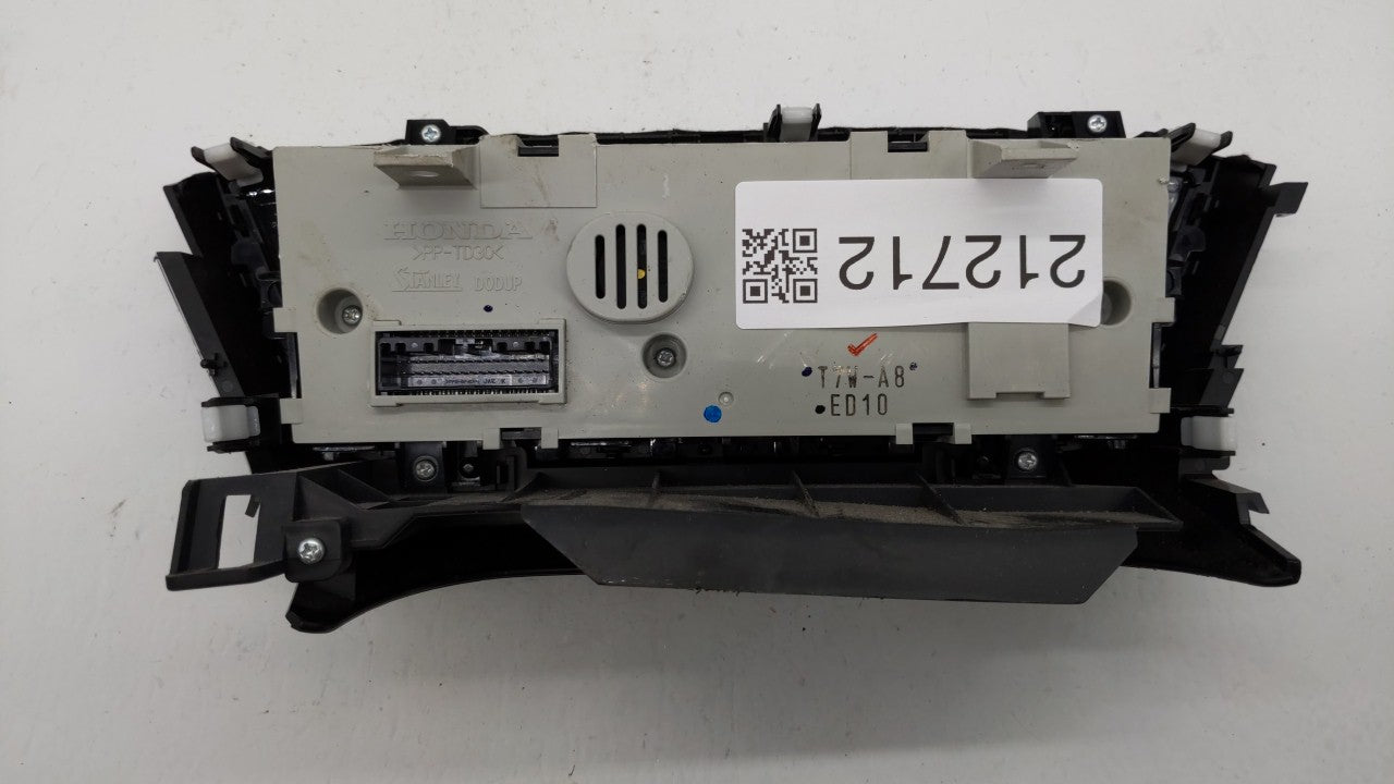 2016-2022 Honda Hr-V Climate Control Module Temperature AC/Heater Replacement P/N:T7W-A8 79600-T7W-A830-M1 Fits OEM Used Aut