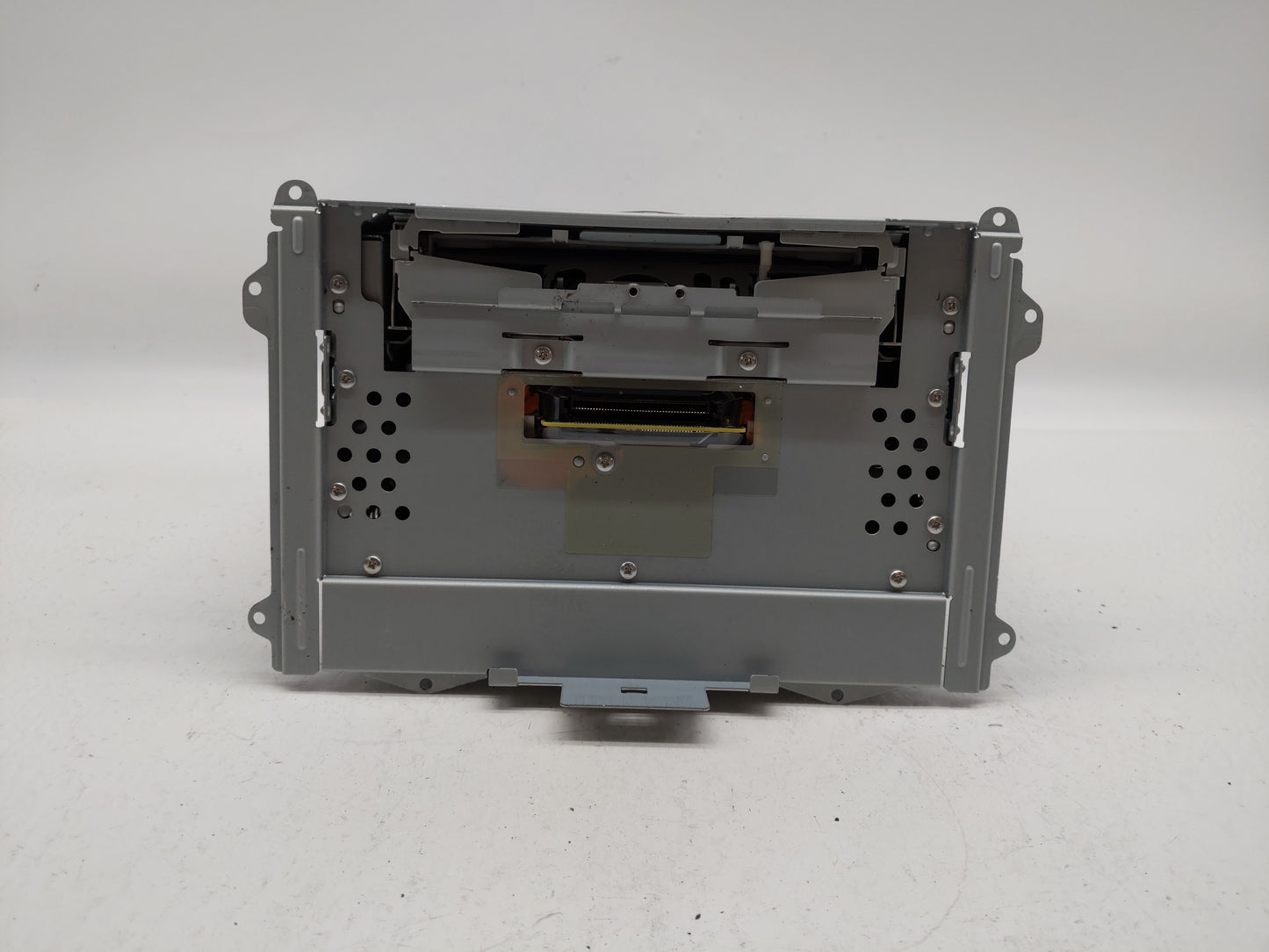 2016 Honda Hr-V Radio AM FM Cd Player Receiver Replacement P/N:39100-T7W-A013-M1 39100-T7W-A710-M1 Fits OEM Used Auto Parts 