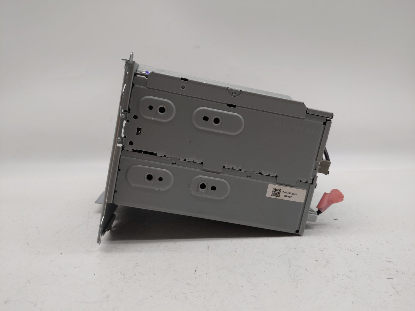 2016 Honda Hr-V Radio AM FM Cd Player Receiver Replacement P/N:39100-T7W-A013-M1 39100-T7W-A710-M1 Fits OEM Used Auto Parts 