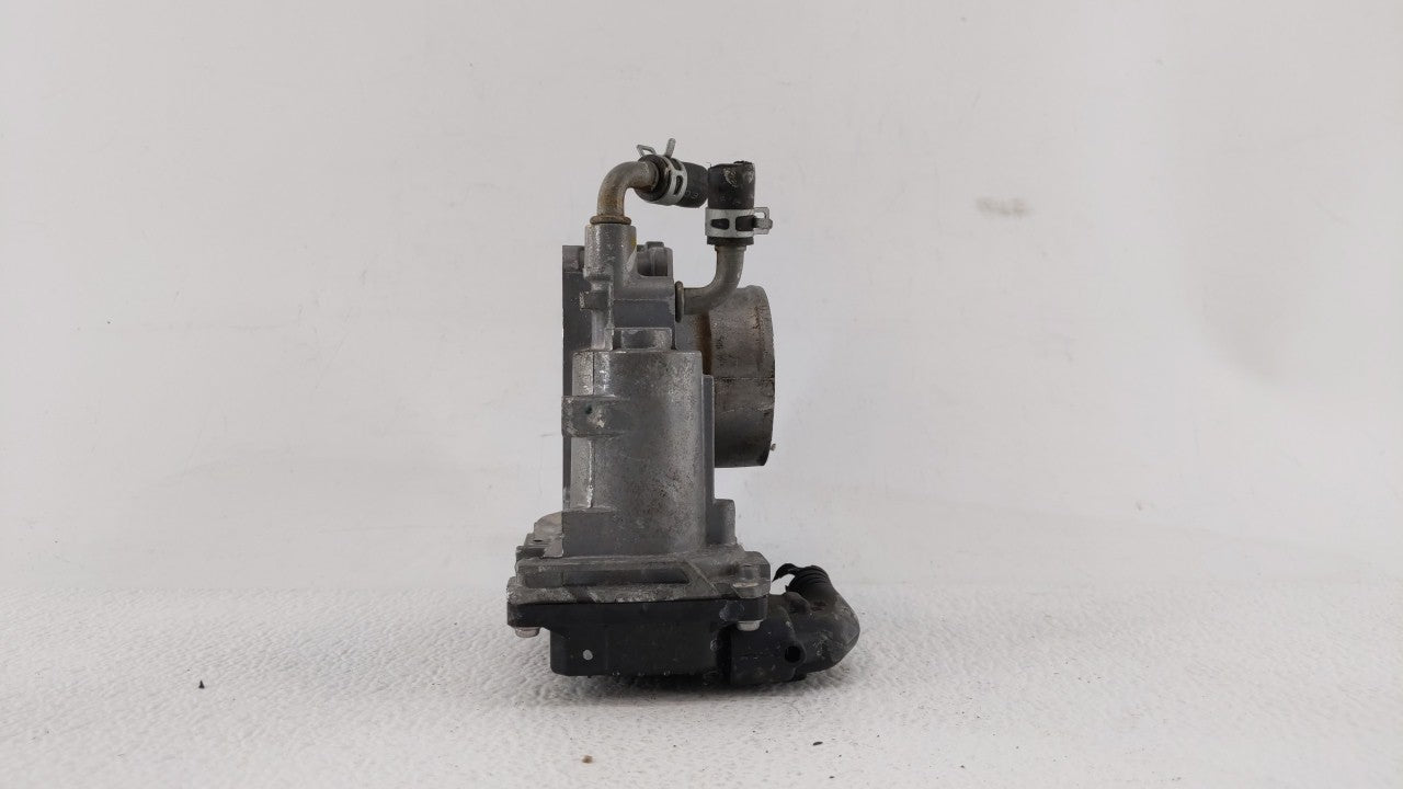 2016-2019 Honda Hr-V Throttle Body P/N:GMA3A GMF3B Fits Fits 2012 2013 2014 2015 2016 2017 2018 2019 OEM Used Auto Parts - O