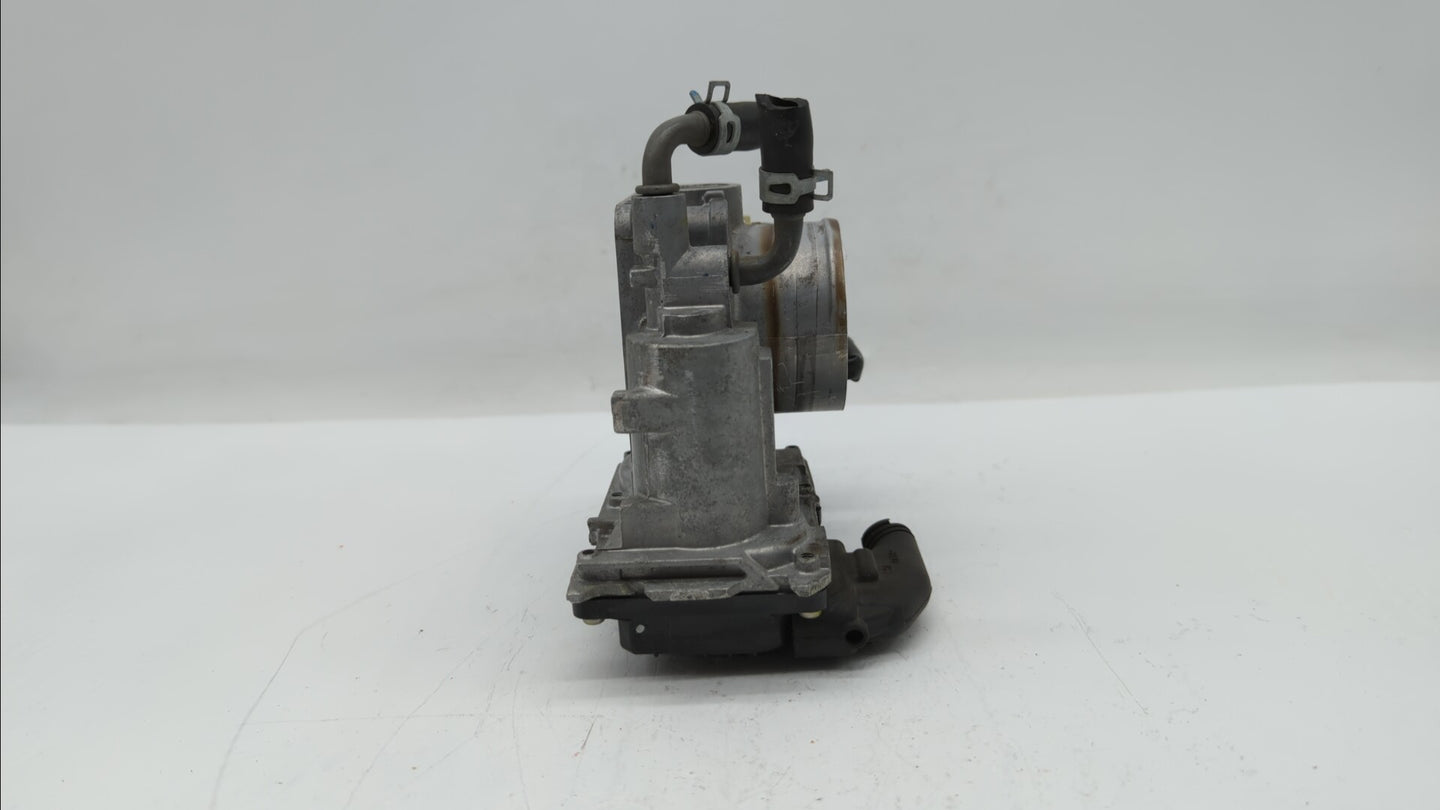 2016-2019 Honda Hr-V Throttle Body P/N:GMA3A GMF3B Fits Fits 2012 2013 2014 2015 2016 2017 2018 2019 OEM Used Auto Parts - O
