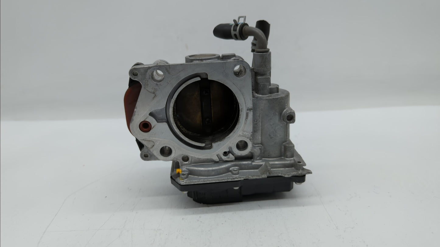 2016-2019 Honda Hr-V Throttle Body P/N:GMA3A GMF3B Fits Fits 2012 2013 2014 2015 2016 2017 2018 2019 OEM Used Auto Parts - O