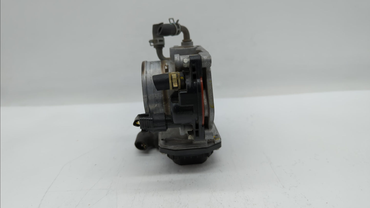 2016-2019 Honda Hr-V Throttle Body P/N:GMA3A GMF3B Fits Fits 2012 2013 2014 2015 2016 2017 2018 2019 OEM Used Auto Parts - O