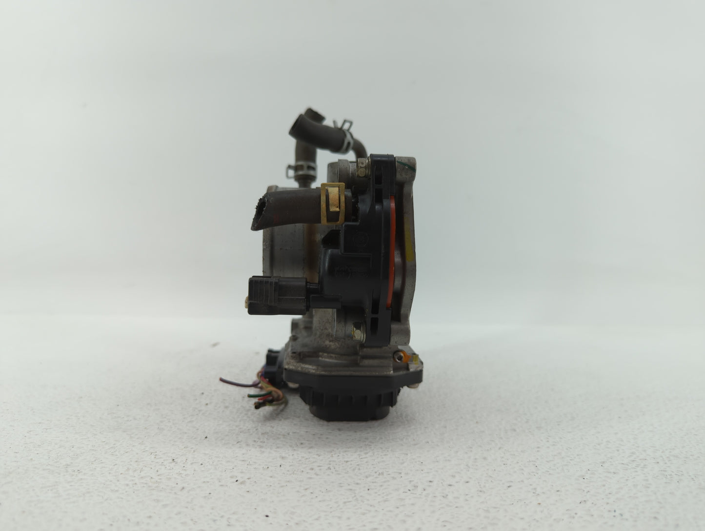 2016-2019 Honda Hr-V Throttle Body P/N:288770 GMF3B Fits Fits 2012 2013 2014 2015 2016 2017 2018 2019 OEM Used Auto Parts - 