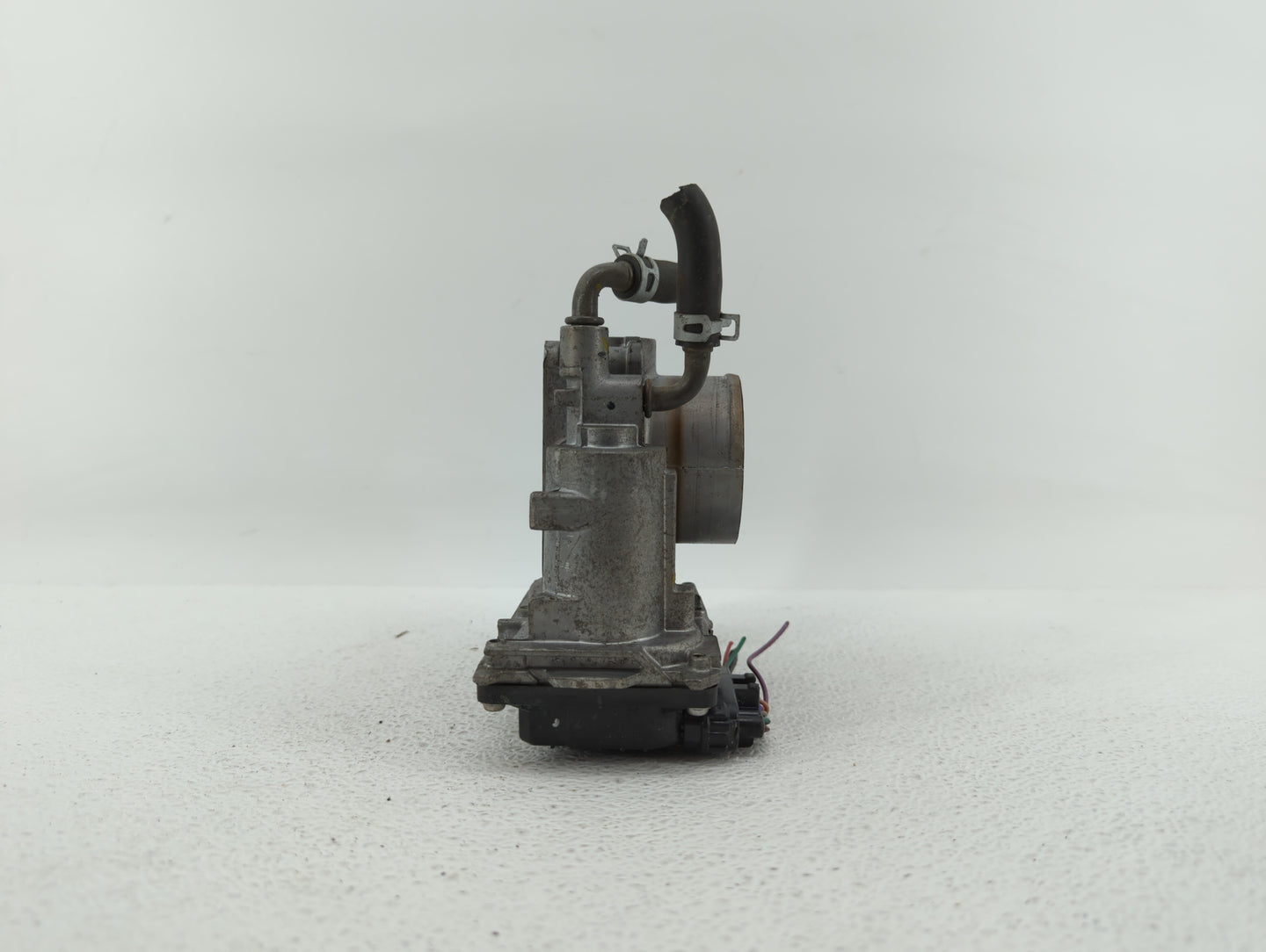 2016-2019 Honda Hr-V Throttle Body P/N:288770 GMF3B Fits Fits 2012 2013 2014 2015 2016 2017 2018 2019 OEM Used Auto Parts - 