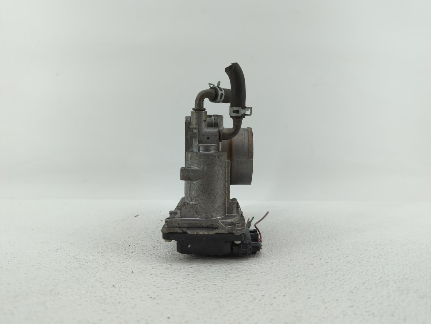 2016-2019 Honda Hr-V Throttle Body P/N:288770 GMF3B Fits Fits 2012 2013 2014 2015 2016 2017 2018 2019 OEM Used Auto Parts - 