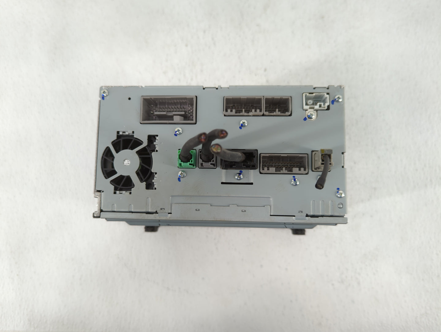 2016-2016 Honda Hr-v Am Fm Cd Player Radio Receiver - Oemusedautoparts1.com