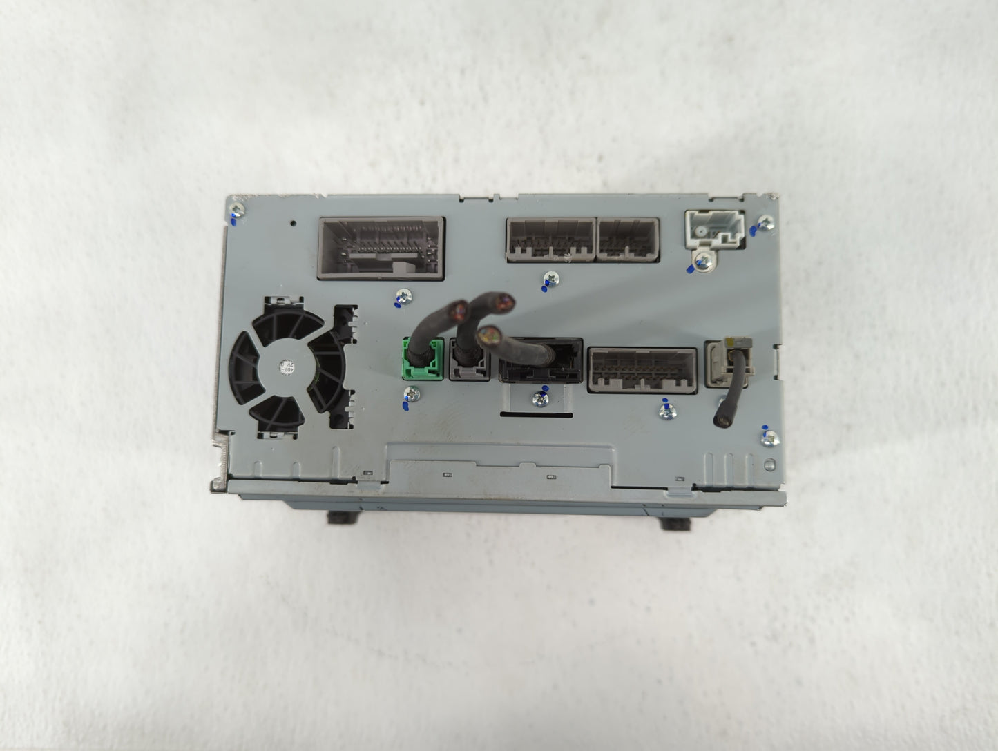 2016-2016 Honda Hr-v Am Fm Cd Player Radio Receiver - Oemusedautoparts1.com