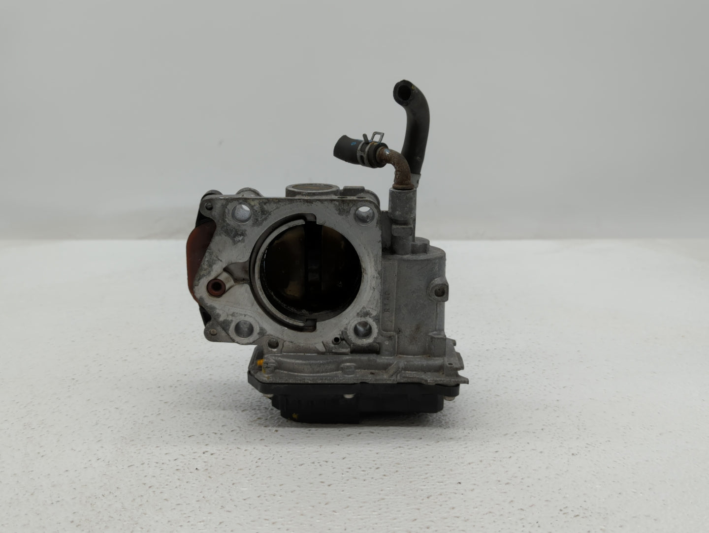 2016-2019 Honda Hr-V Throttle Body P/N:288770 GMF3B Fits Fits 2012 2013 2014 2015 2016 2017 2018 2019 OEM Used Auto Parts - 
