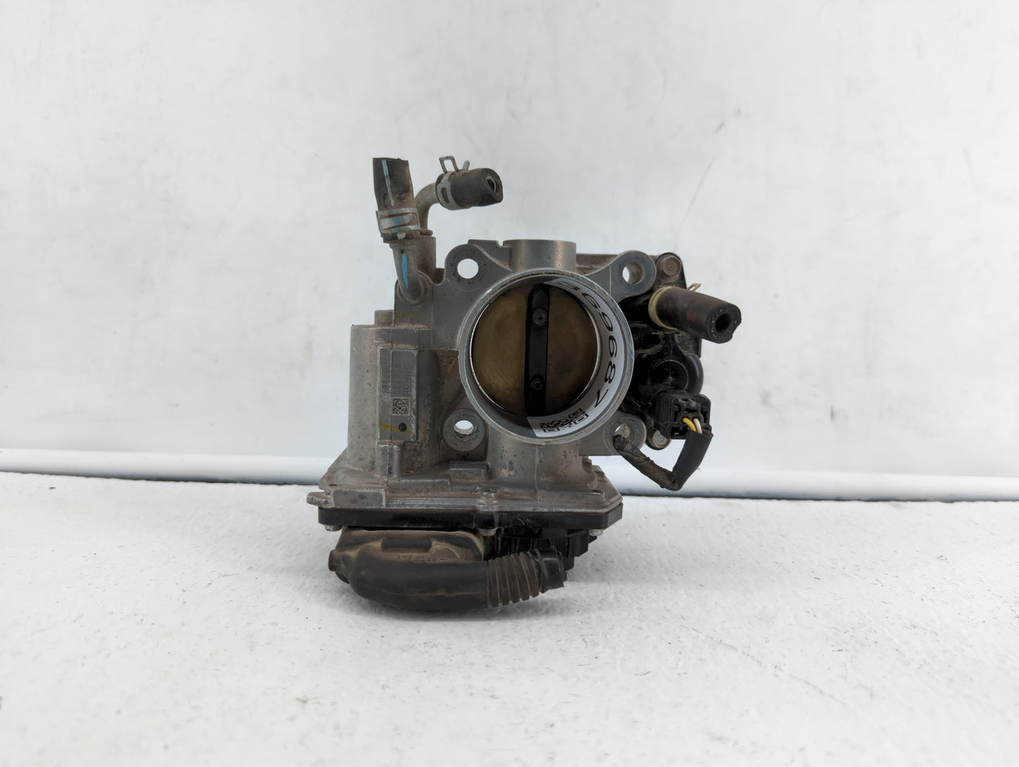 2016-2019 Honda Hr-V Throttle Body P/N:288770 GMF3B Fits Fits 2012 2013 2014 2015 2016 2017 2018 2019 OEM Used Auto Parts - 