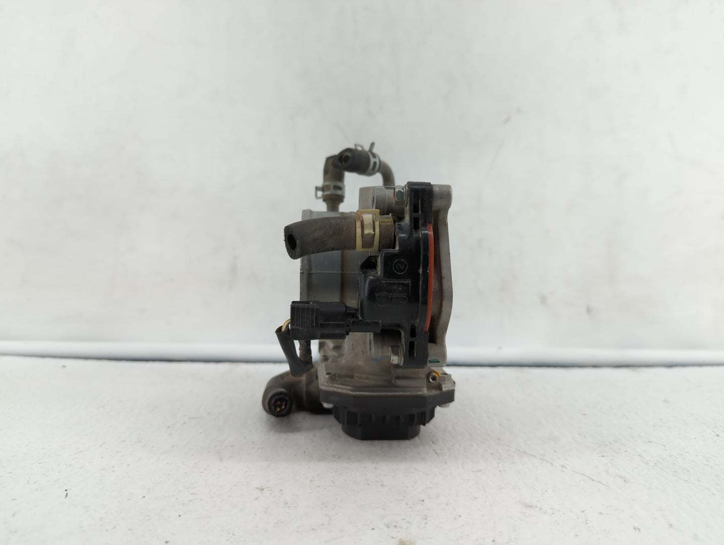 2016-2019 Honda Hr-V Throttle Body P/N:288770 GMF3B Fits Fits 2012 2013 2014 2015 2016 2017 2018 2019 OEM Used Auto Parts - 