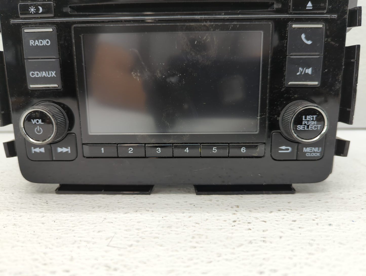 2016-2016 Honda Hr-v Am Fm Cd Player Radio Receiver - Oemusedautoparts1.com