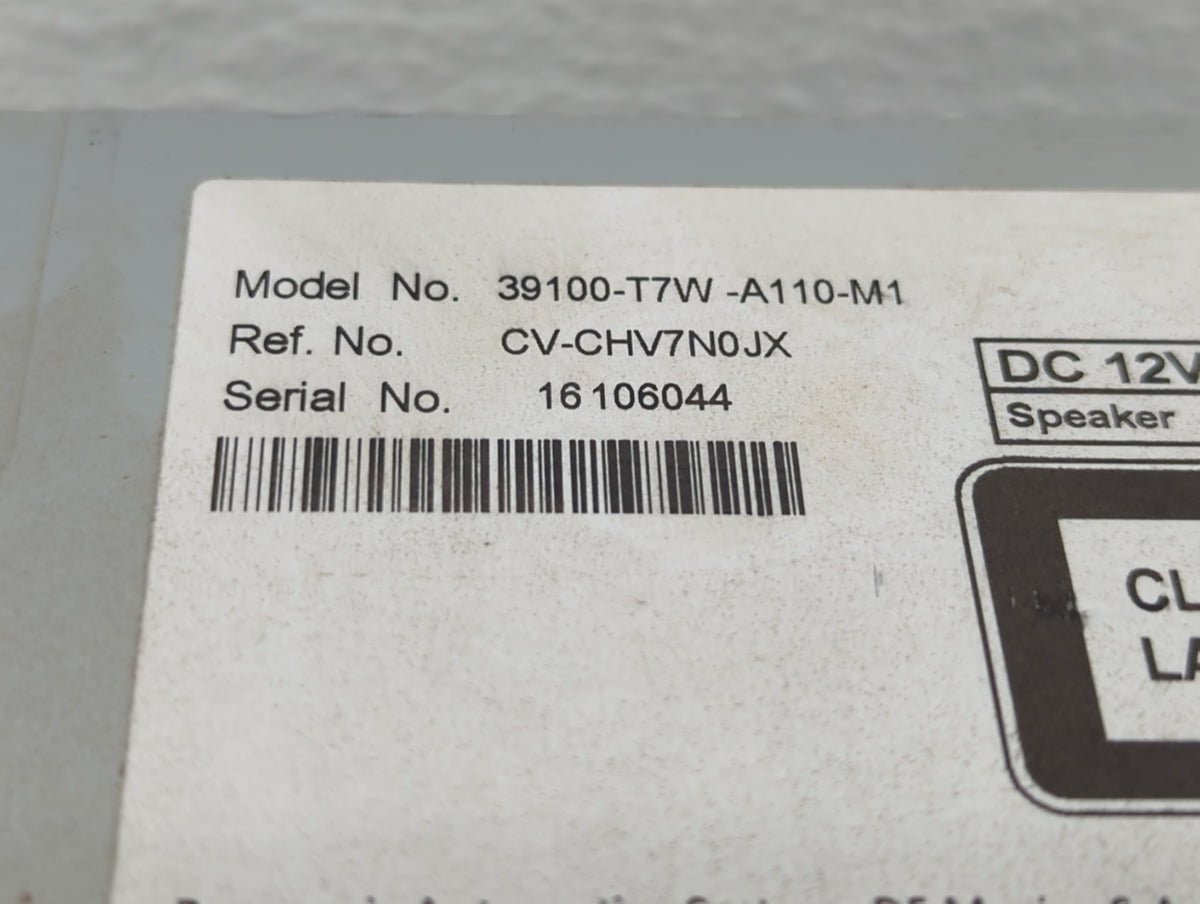 2016-2016 Honda Hr-v Am Fm Cd Player Radio Receiver 451307 - Oemusedautoparts1.com