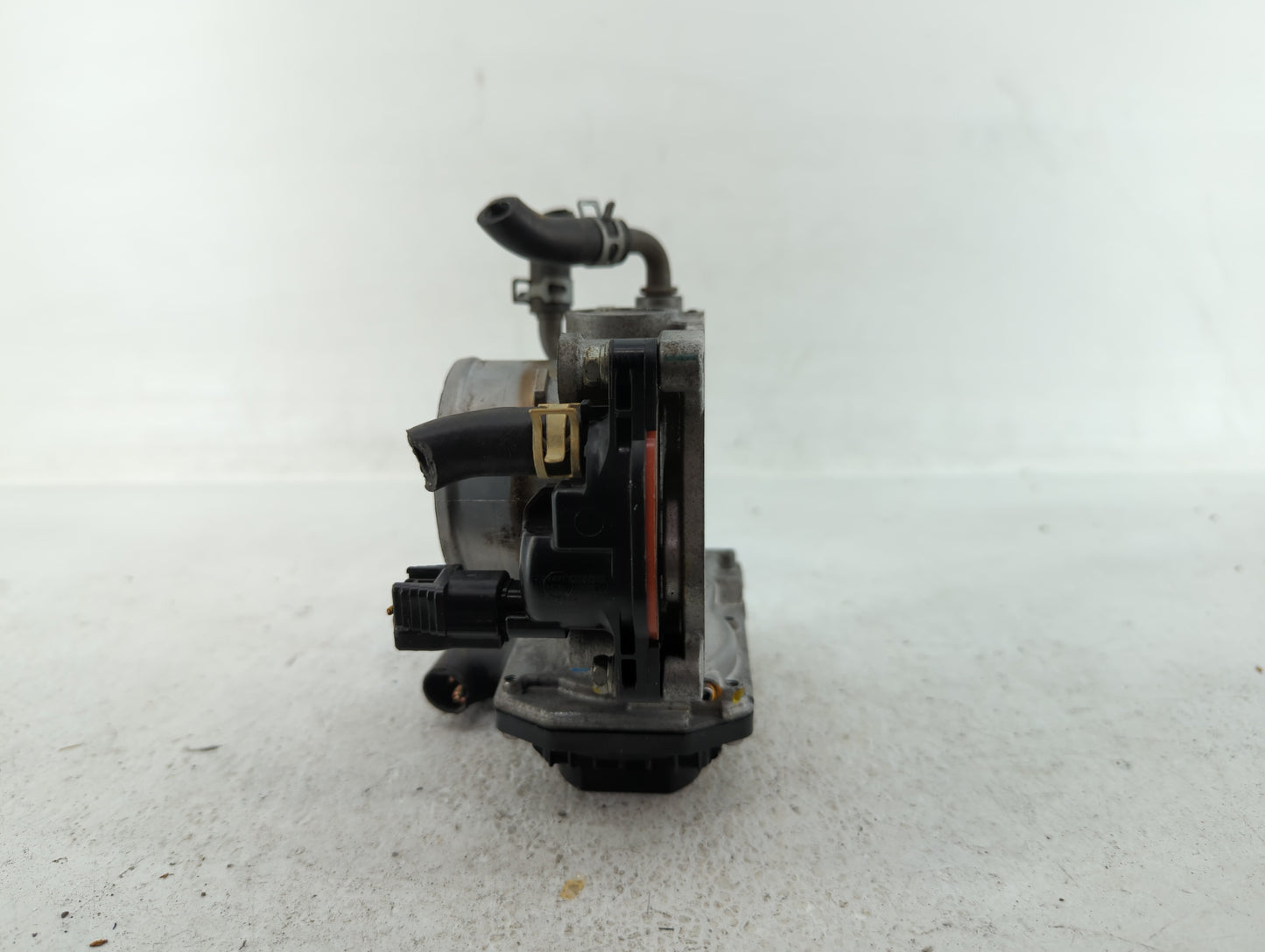 2016-2022 Honda Hr-V Throttle Body P/N:GMA3A GMF3B Fits Fits 2012 2013 2014 2015 2016 2017 2018 2019 2020 2021 2022 OEM Used