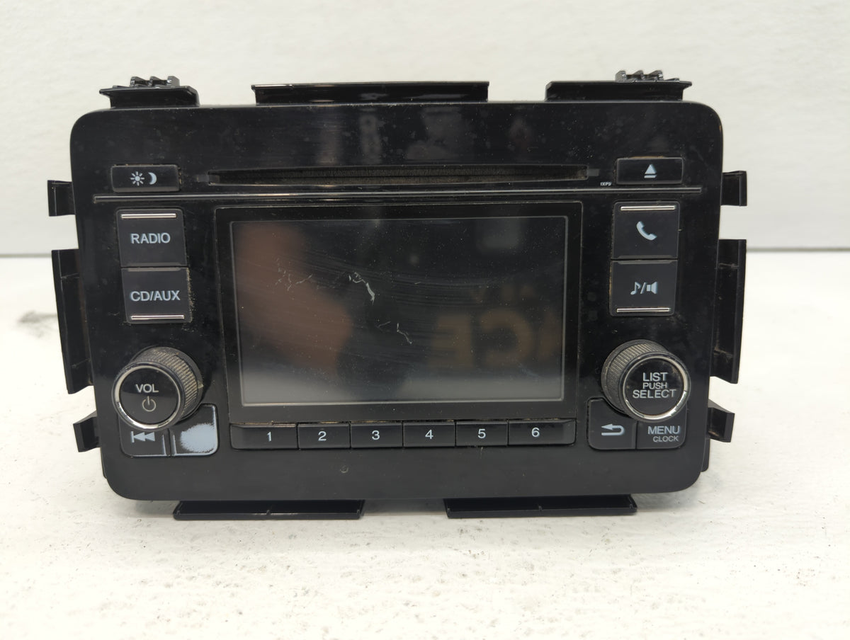 2016-2016 Honda Hr-v Am Fm Cd Player Radio Receiver 459745 - Oemusedautoparts1.com