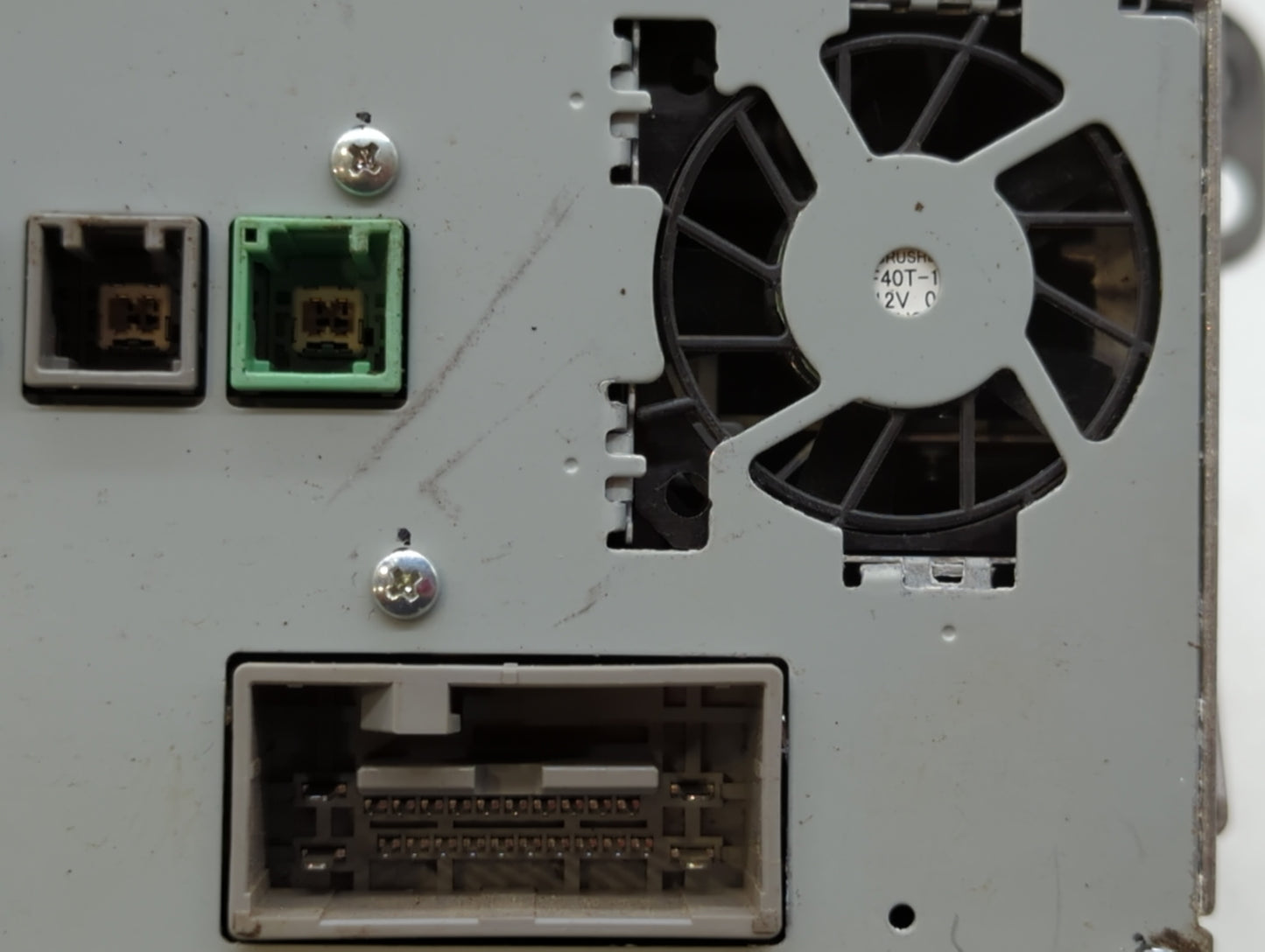 2016-2016 Honda Hr-v Am Fm Cd Player Radio Receiver - Oemusedautoparts1.com
