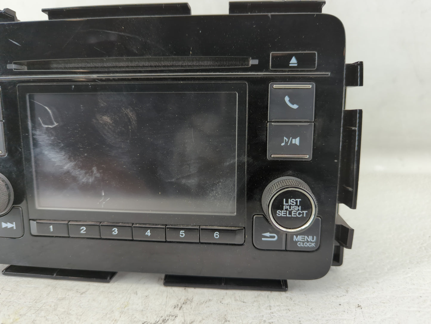 2016-2016 Honda Hr-v Am Fm Cd Player Radio Receiver - Oemusedautoparts1.com