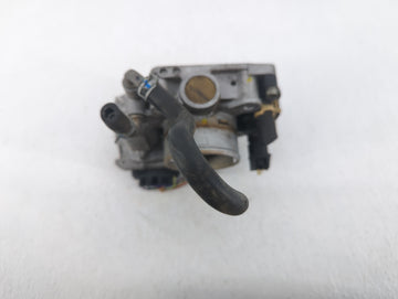 2016-2022 Honda Hr-V Throttle Body P/N:GMF3B M160404 GMF3B M160921 Fits OEM Used Auto Parts
