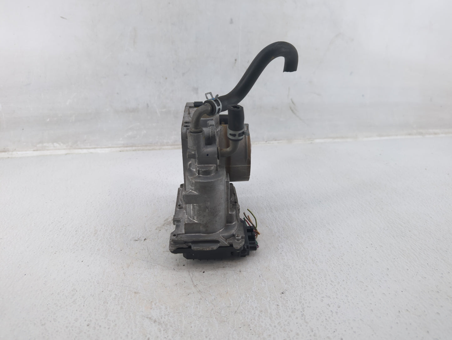 2016-2022 Honda Hr-V Throttle Body P/N:GMF3B M160404 GMF3B M160921 Fits OEM Used Auto Parts - Oemusedautoparts1.com